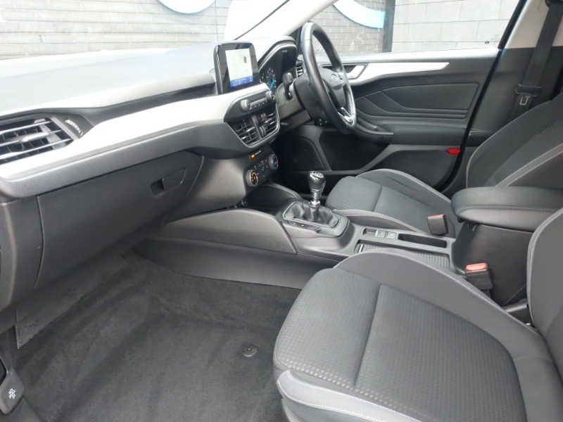 Ford Focus 1.0 Ecoboost 100 Zetec AE68VYG Black #5
