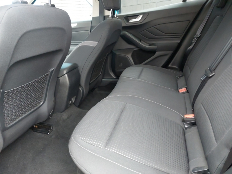 Ford Focus 1.0 Ecoboost 100 Zetec AE68VYG Black #6