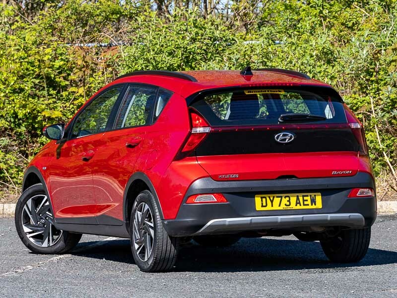 Hyundai Bayon 1.0 Tgdi 48V Mhev Se Connect Dct DY73AEW Red #2