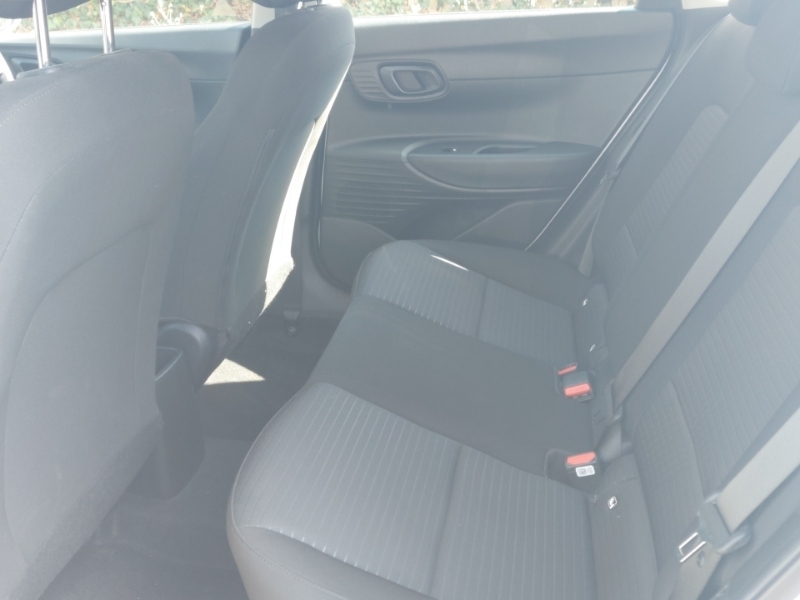Hyundai I20 1.0T Gdi 48V Mhd Se Connect Dct White #6