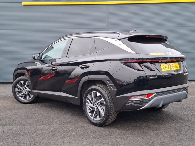 Hyundai Tucson 1.6 Tgdi Premium 2Wd CK72EJL Black #2