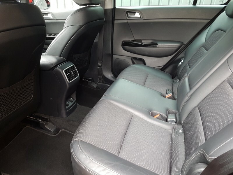 Kia Sportage 1.6 Gdi Isg Edition 25 SV19OHR Red #6