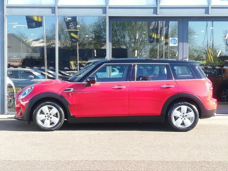 Mini Clubman 1.5 Cooper Classic 6Dr Red #4