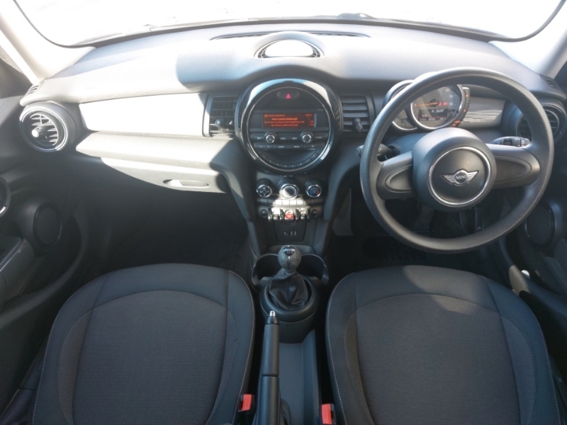 Mini Hatch 1.5 Cooper D SC65XFM Black #3