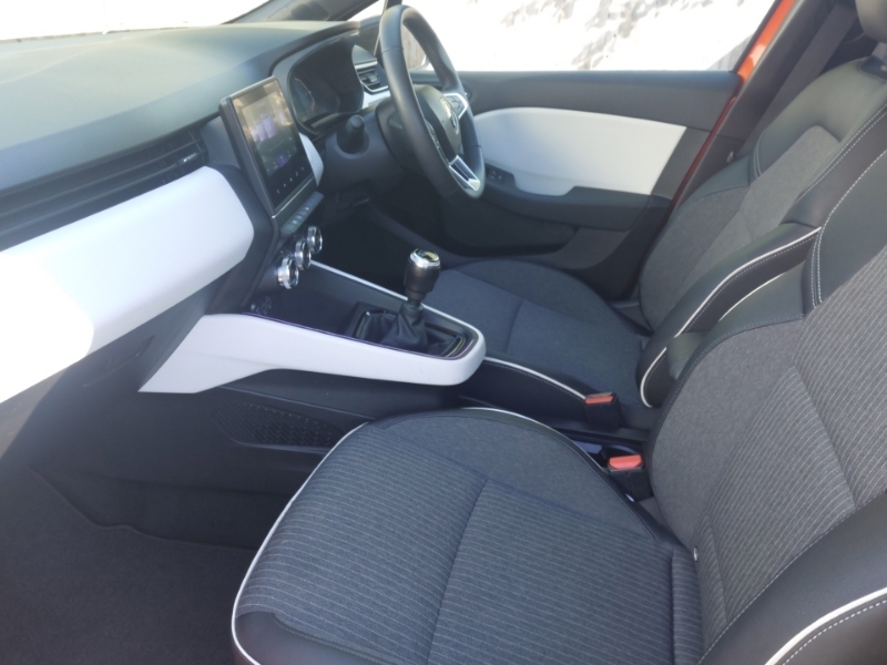 Renault Clio 1.0 Tce 90 Techno MA72TMV Orange #5