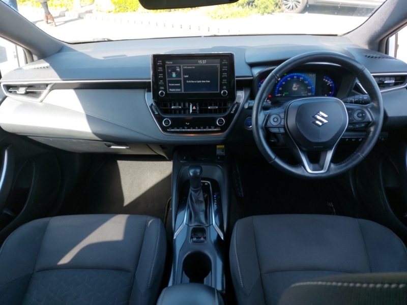 Suzuki Swace 1.8 Hybrid Ultra Cvt SA23TZZ White #3