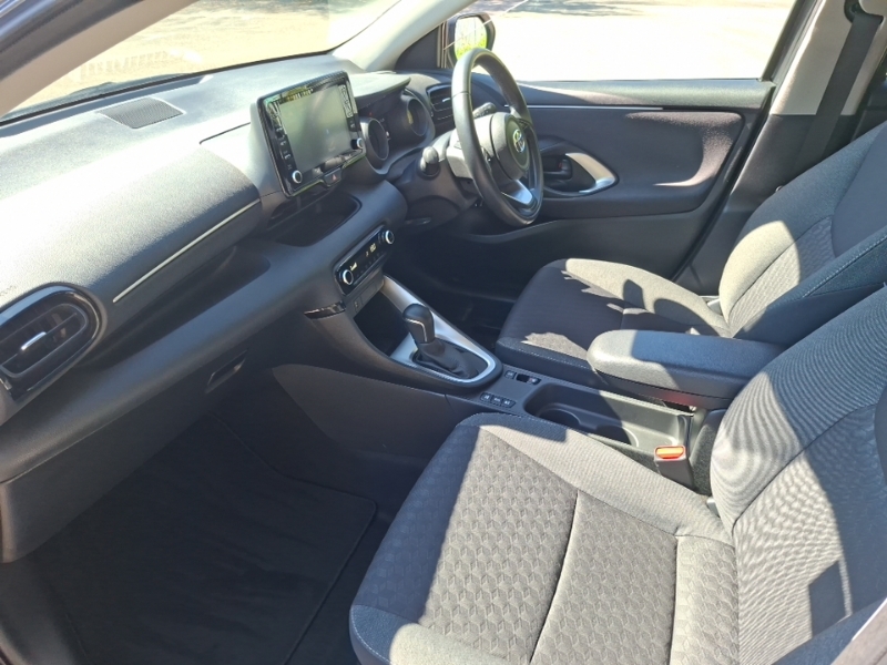 Toyota Yaris 1.5 Hybrid Design Cvt PK23ONZ Grey #5