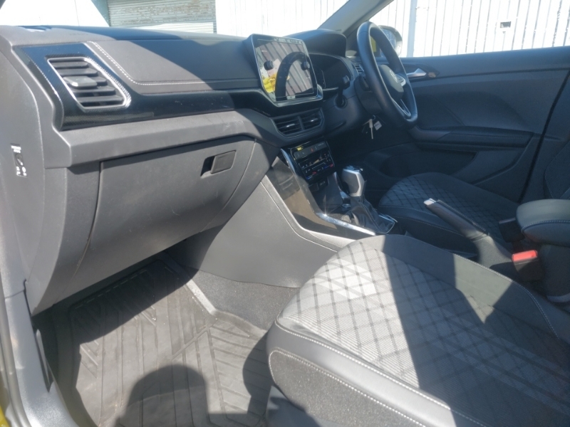 Volkswagen T-Cross 1.0 Tsi 115 R-line Dsg GU24NZO Yellow #5