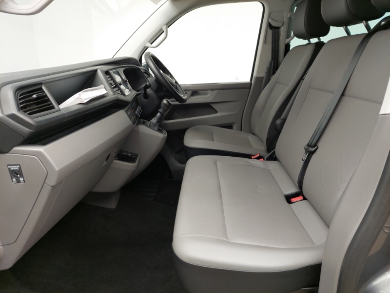 Volkswagen Transporter Shuttle 2.0 Tdi 150Ps Se Minibus SK24UOC Grey #5