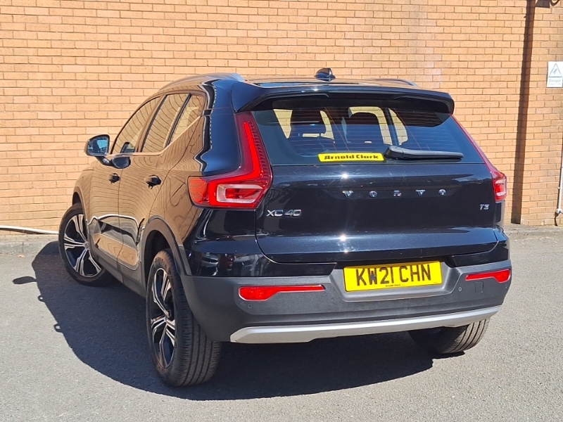 Volvo XC40 1.5 T3 163 Inscription Pro Geartronic KW21CHN Black #2