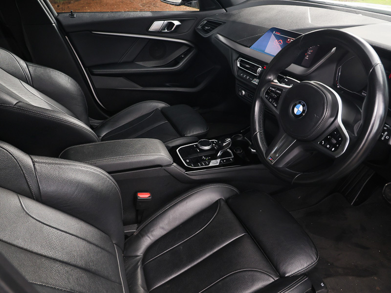 BMW 1 Series 118I M Sport Step YE70FXL White #6