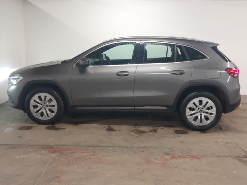 Mercedes-Benz GLA Class Gla 200 Sport EJ70ETY Grey #4
