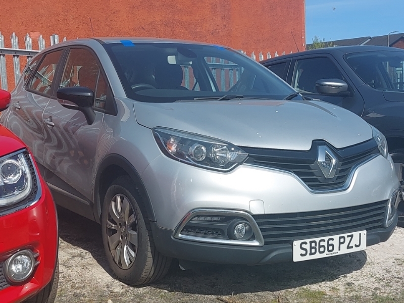 Renault Captur 0.9 Tce 90 Expression Silver