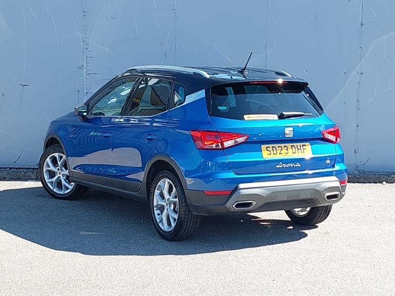 Seat Arona 1.0 Tsi 110 Fr SD23DHF Blue #2
