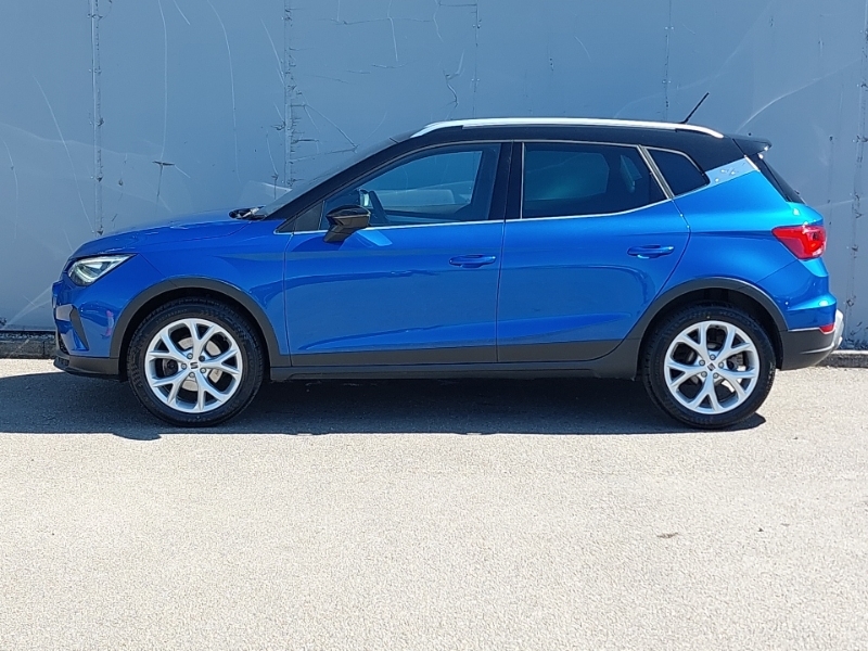Seat Arona 1.0 Tsi 110 Fr SD23DHF Blue #4