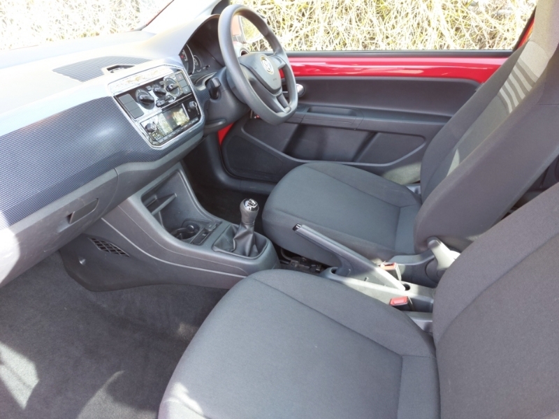 Volkswagen Up 1.0 Move Up SA18TKV Red #5