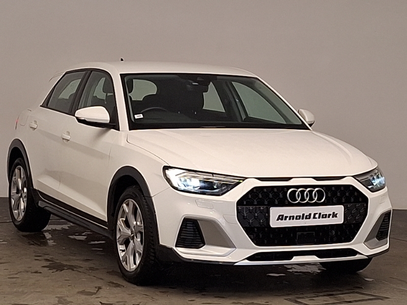 Audi A1 30 Tfsi Citycarver White
