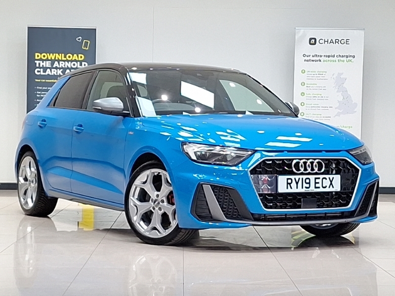 Audi A1 40 Tfsi S Line Competition S Tronic Blue