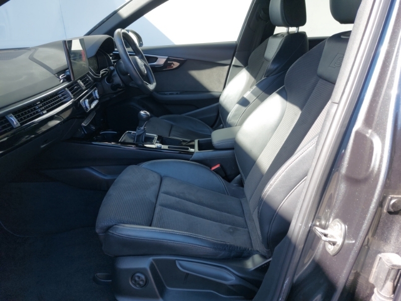 Audi A4 35 Tfsi Black Edition SG21ZRU Grey #5