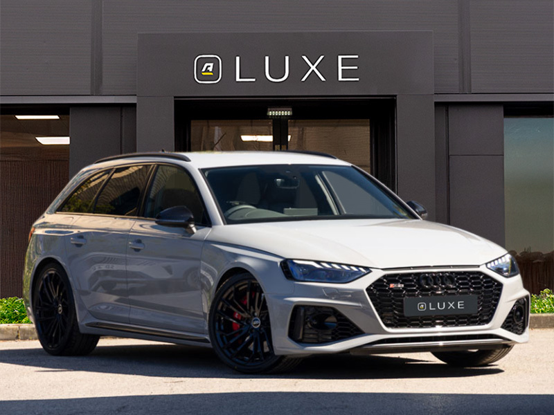 Audi RS4 Avant Rs 4 Rs 4 Tfsi Quattro Carbon Black Tiptronic Grey