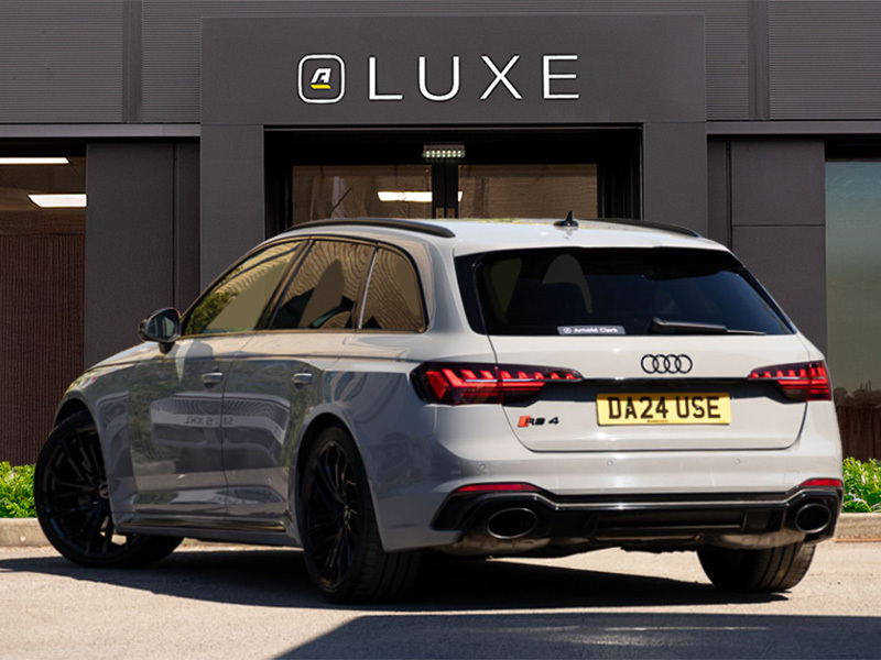 Audi RS4 Avant Rs 4 Rs 4 Tfsi Quattro Carbon Black Tiptronic Grey #2