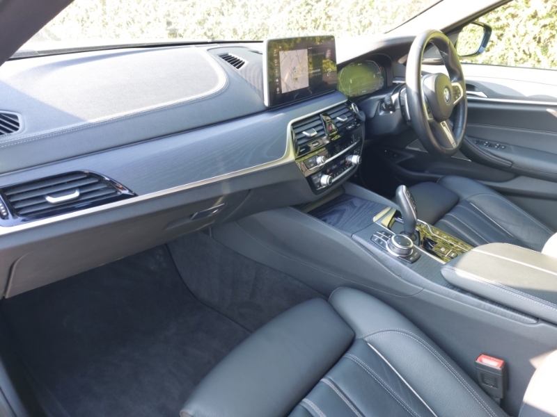 BMW 5 Series 530E M Sport SK22VEF Black #5