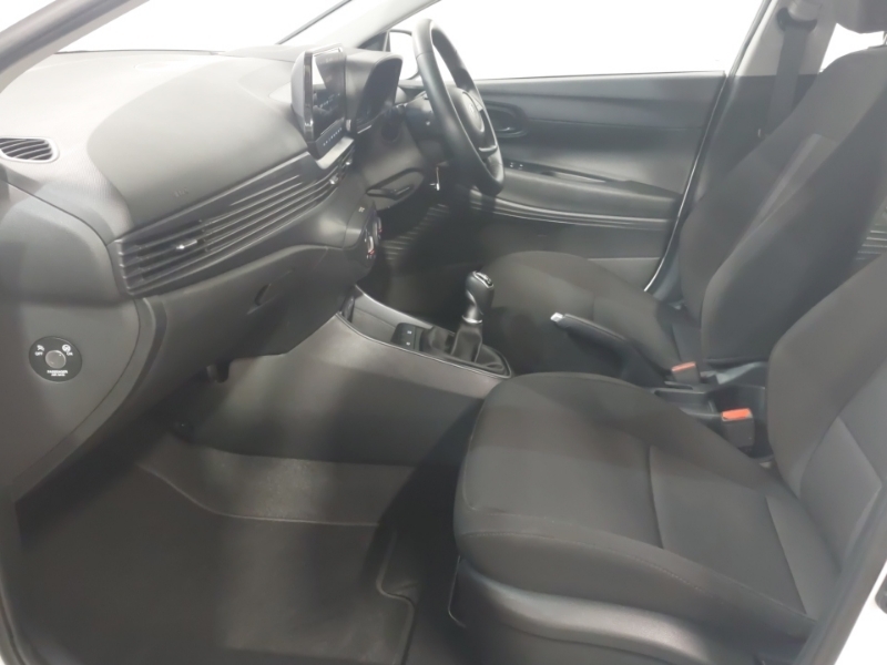 Hyundai I20 1.0T Gdi Advance Nav EK25UYS White #5