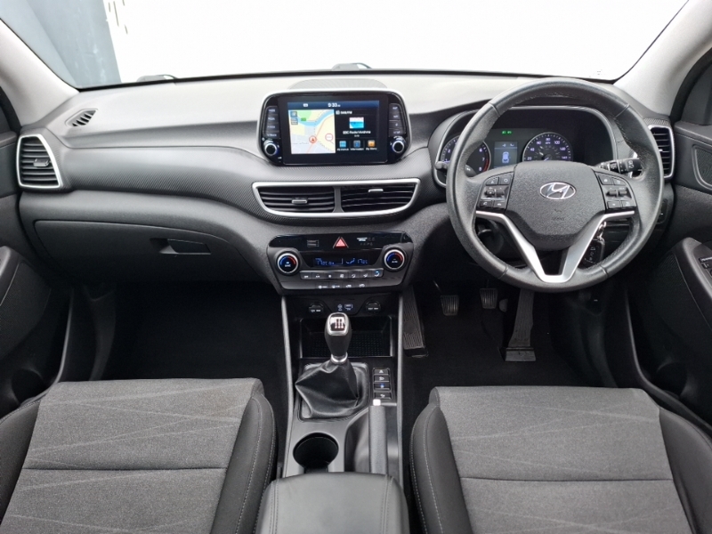 Hyundai Tucson Estate 1.6 Gdi Se Nav 2Wd PGZ2102 Black #3