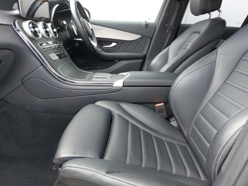 Mercedes-Benz GLC Class Glc 300D 4Matic Amg Line Premium 9G-tronic OY22WYK Grey #5