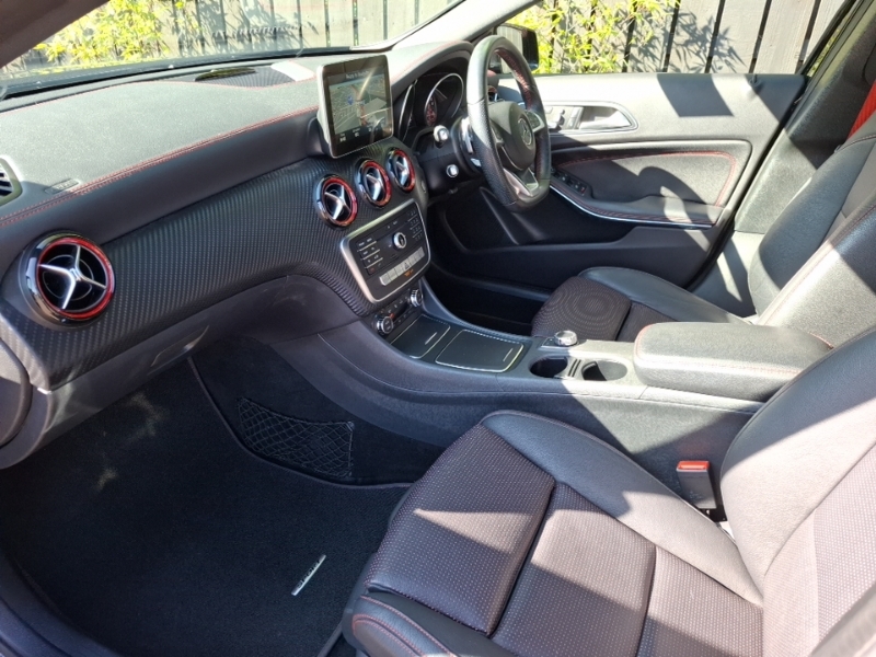 Mercedes-Benz A Class A250 4Matic Amg Premium PO17ZBU Black #5