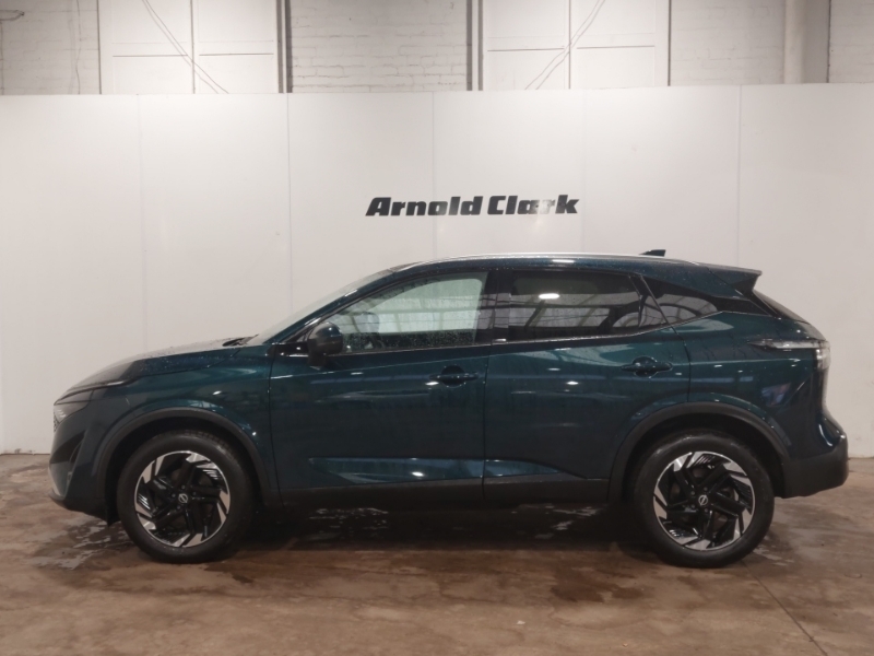 Nissan Qashqai 1.3 Dig-t Mh N-connecta SM25FVO Green #4