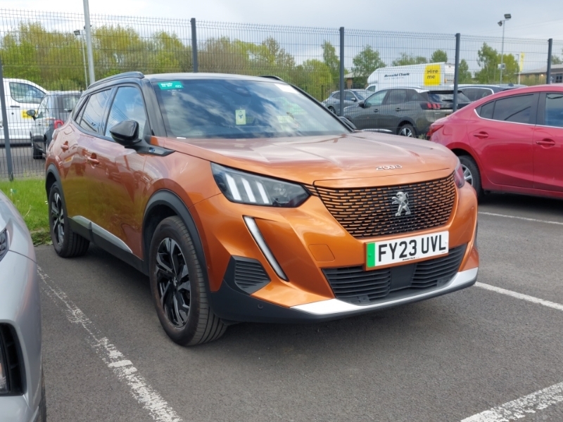 Peugeot e-2008 100Kw Gt 50Kwh 11Kwch Orange