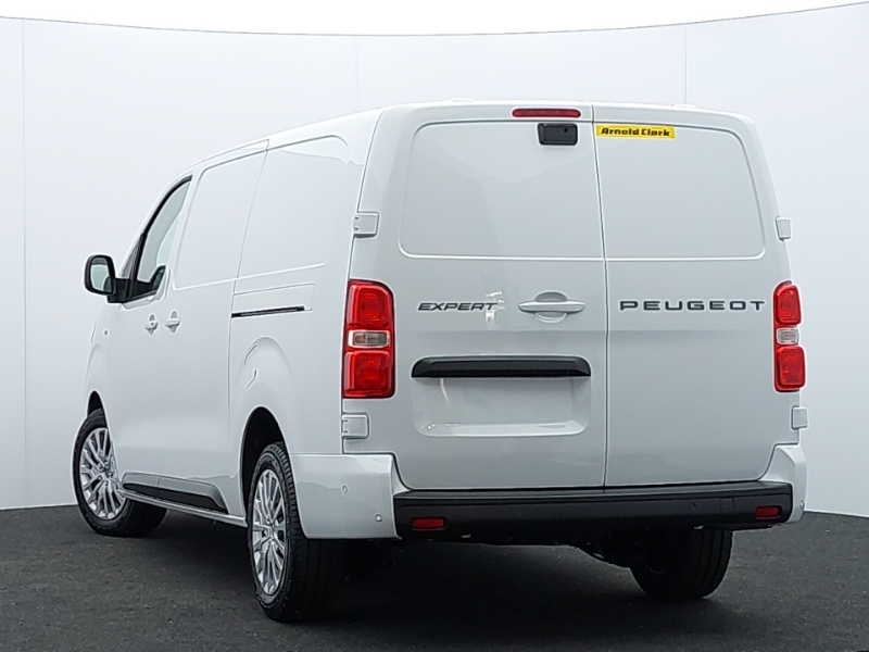 Peugeot Expert 2.0 Bluehdi 145 Asphalt Van SA26MDJ White #2