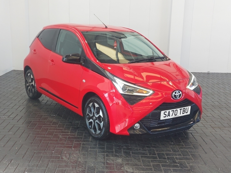 Toyota Aygo 1.0 Vvt-i X-trend Tss Red