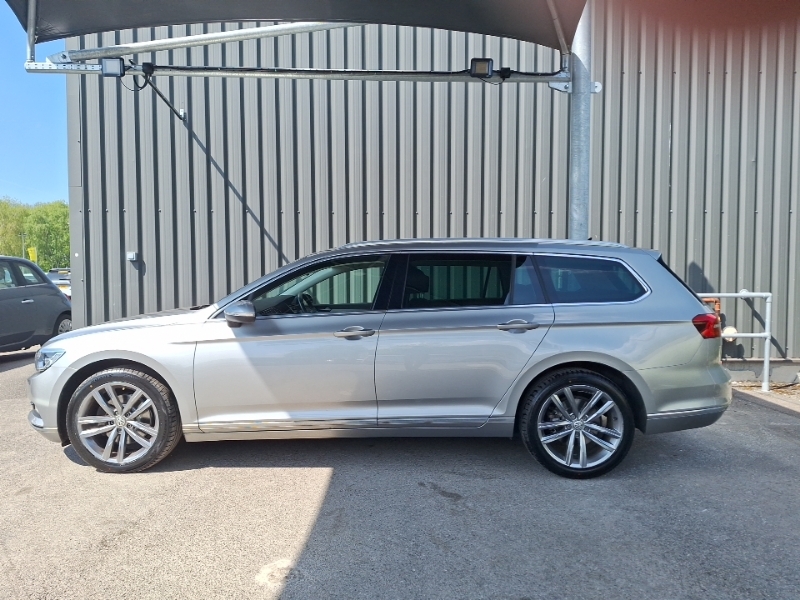 Volkswagen Passat 2.0 Tdi Gt Dsg Panoramic Roof Silver #4