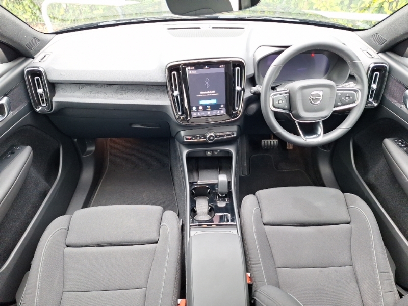 Volvo C40 170Kw Recharge Core 69Kwh Black #3