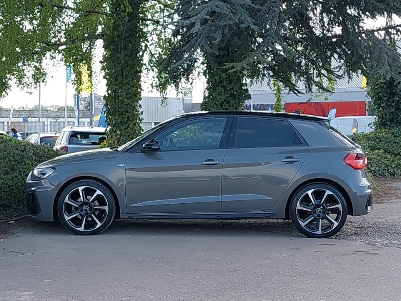 Audi A1 30 Tfsi 110 Black Edition DX73XCP Grey #4