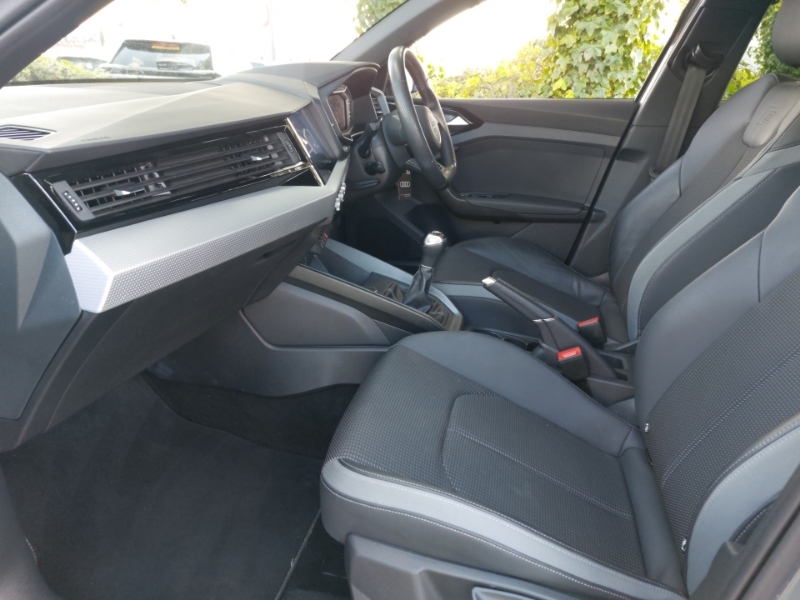 Audi A1 30 Tfsi 110 Black Edition DX73XCP Grey #5