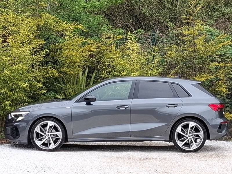 Audi A3 35 Tfsi Edition 1 S Tronic GY22UCV Grey #4