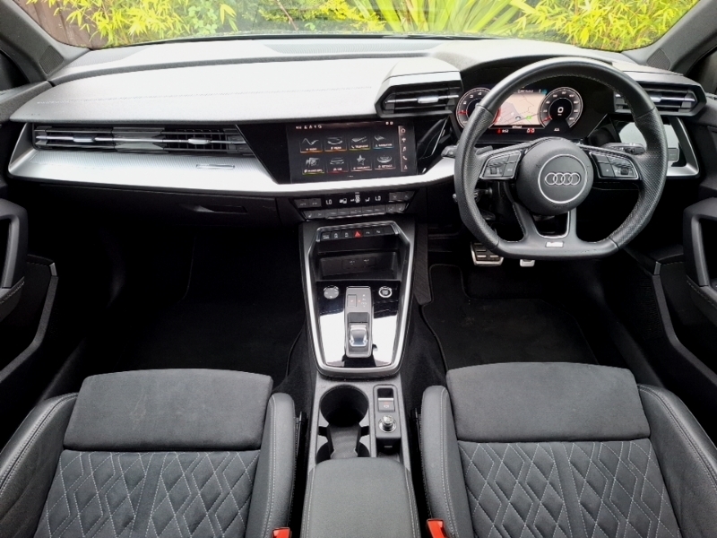Audi A3 35 Tfsi Edition 1 S Tronic GY22UCV Grey #3