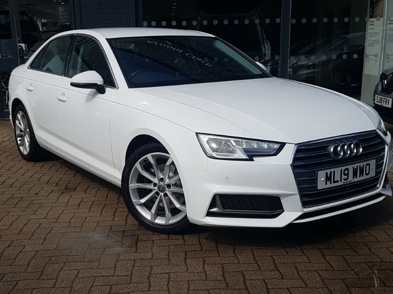 Audi A4 35 Tfsi Sport White