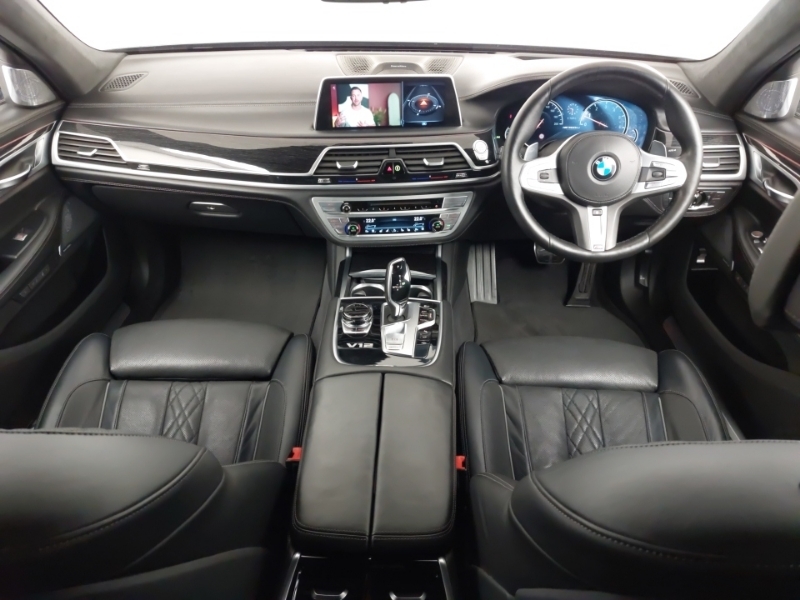 BMW 7 Series M760li Xdrive V12 Black #4