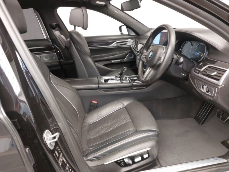 BMW 7 Series M760li Xdrive V12 Black #6