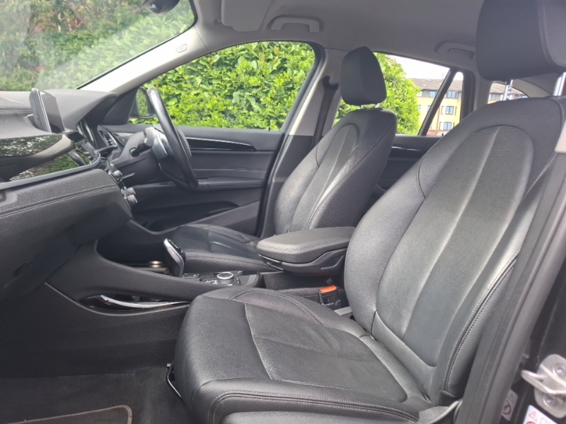 BMW X1 Xdrive 20I Xline Step RE70ZKY Black #5