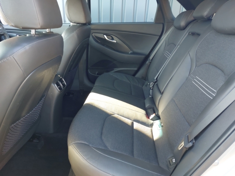 Hyundai I30 1.0T Gdi Premium Silver #6