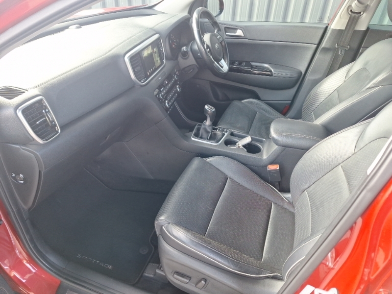 Kia Sportage 1.6 Crdi Isg 4 SJ19WXN Red #5