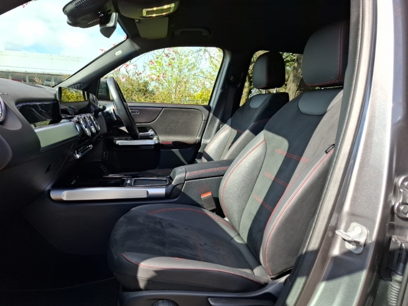 Mercedes-Benz GLB Class Glb 200 Amg Line Executive 7G-tronic KU25UHL Grey #5