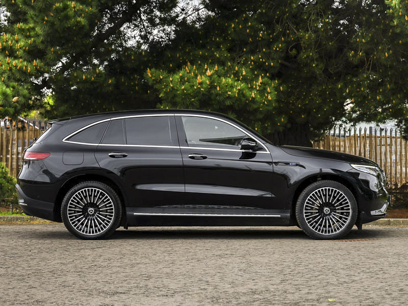 Mercedes-Benz EQC Eqc 400 300Kw Amg Line Premium 80Kwh Black #4