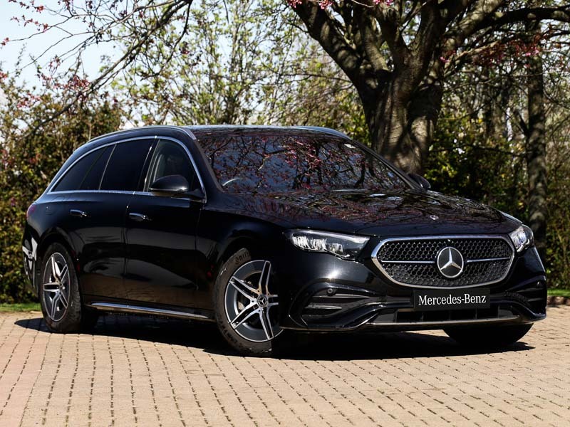 Mercedes-Benz E Class E200 Amg Line 9G-tronic Black