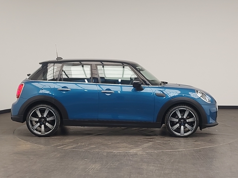 Mini Hatch 1.5 Cooper Exclusive SD22UJC Blue #3